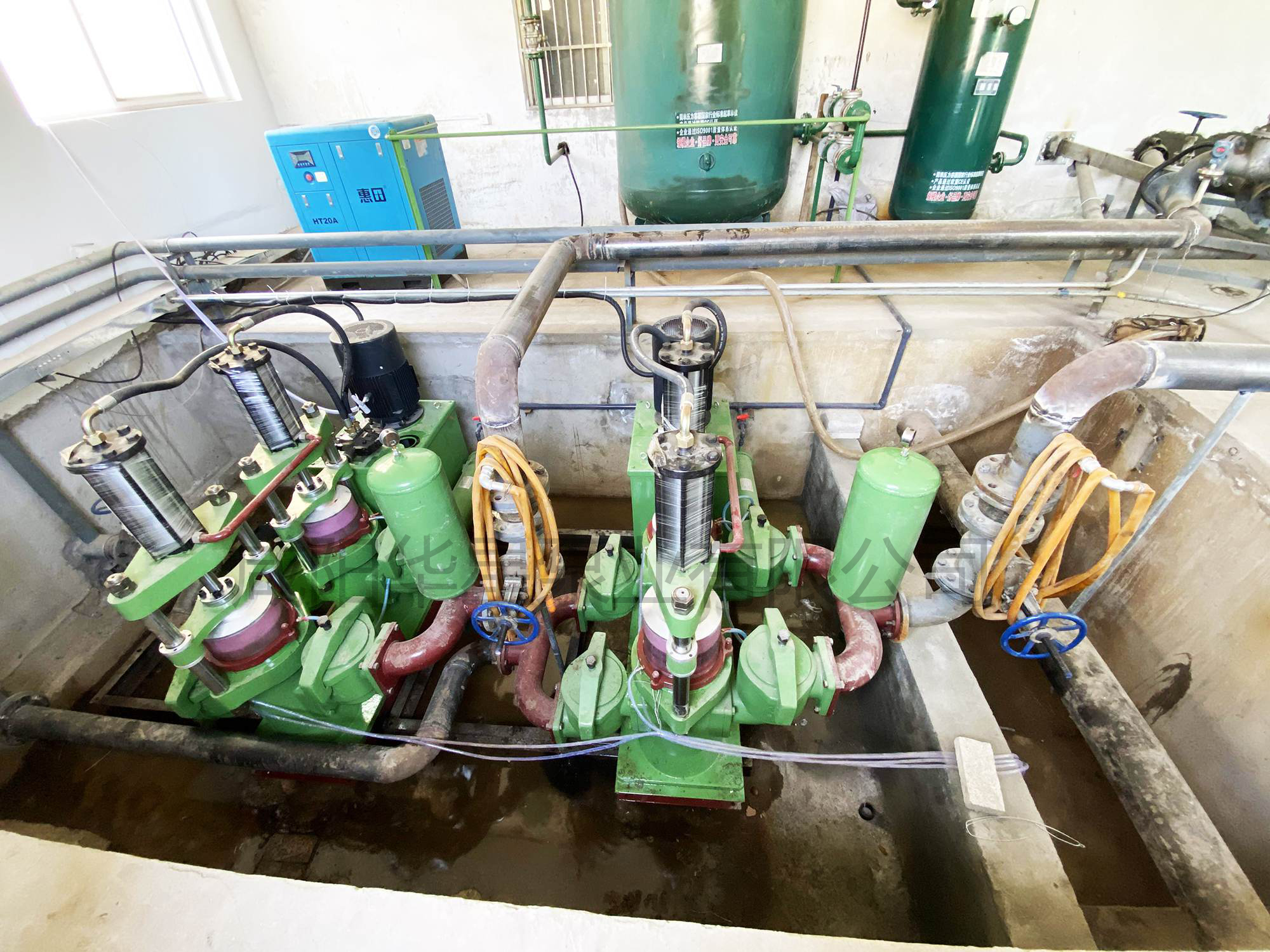 陶瓷柱塞泵替換螺桿泵現(xiàn)場